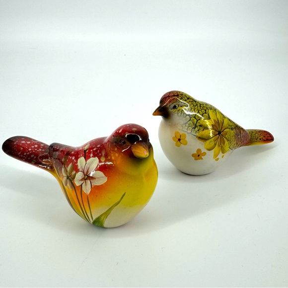 Vintage Ganz Hand Painted Floral Birds Set of 2 Yellow Springtime Collectable - Picture 1 of 5